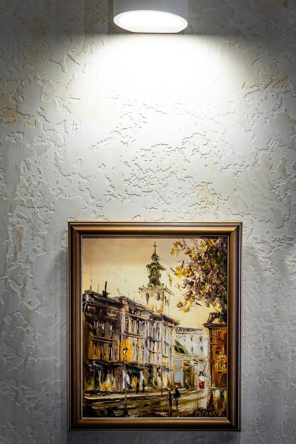 Apartments “U Prawnika” Lviv Eksteriør billede