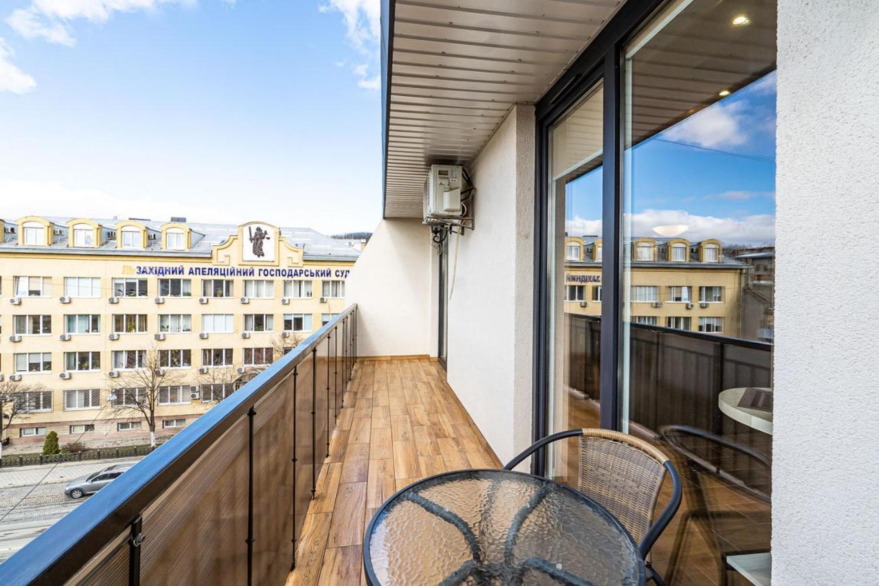 Apartments “U Prawnika” Lviv Eksteriør billede